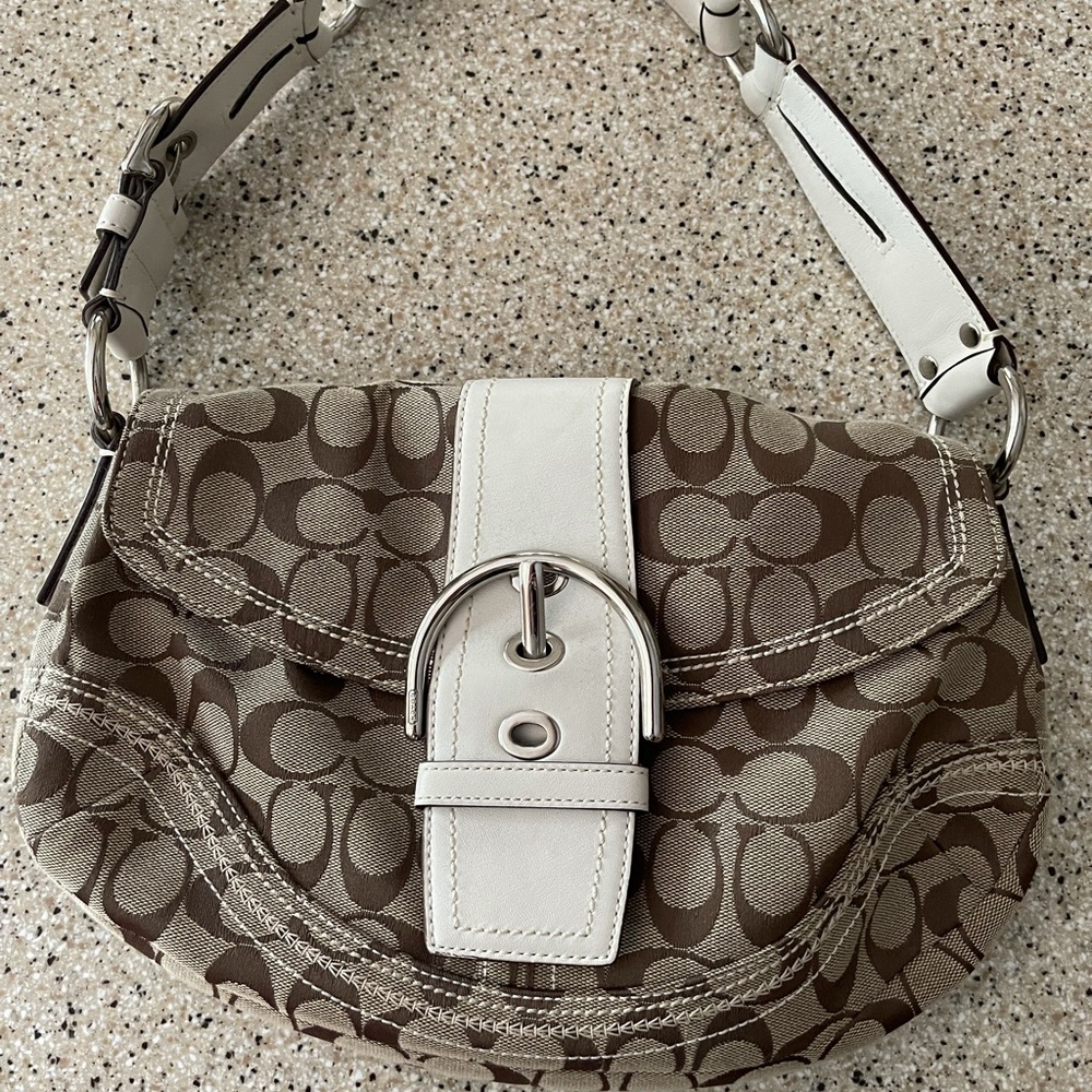 Coach purse.